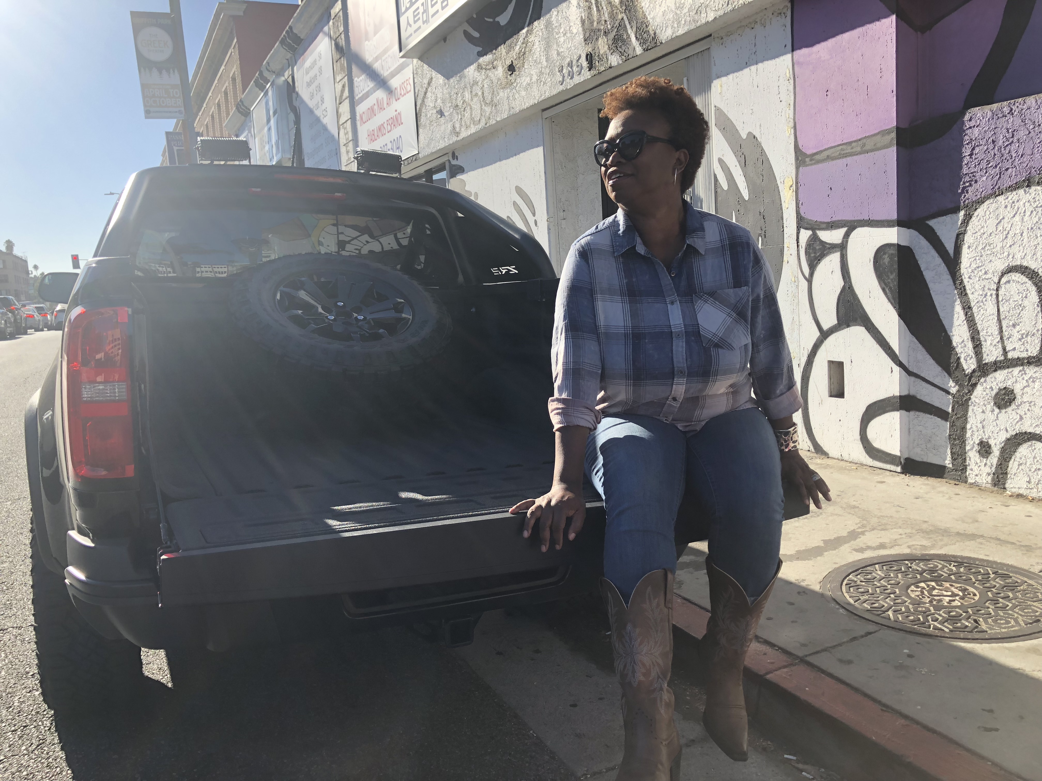 Girls Love Trucks – Chevrolet ZR2