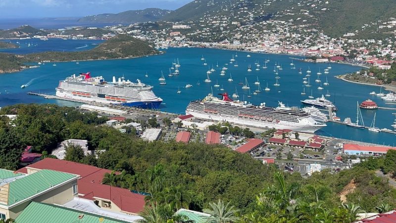 Caribbean Wave Season Booking Tips